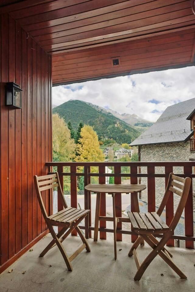 Апартаменты La Casita Del Arbol Сальент-де-Гальего Экстерьер фото